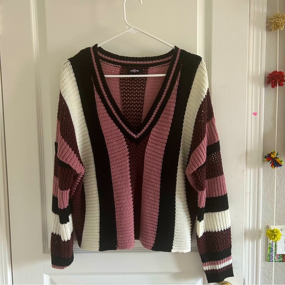 Multicolored knit v-neck sweater